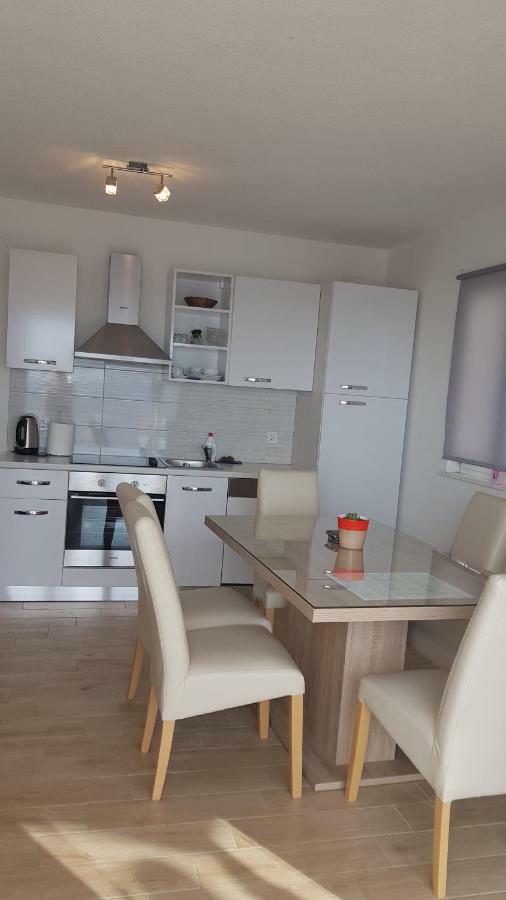 Apartment Adam Zavalatica Zewnętrze zdjęcie
